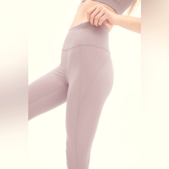 Girlfriend Collective | Compressive High-Rise Legging in Pink Nude Size Small - Picture 7 of 8